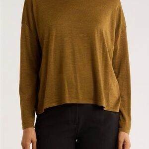 Eileen Fisher Italian yarn merino wool long sleeve top in gold leaf size medium